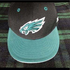 Reebok Black, Green & White Eagles Fitted Cap